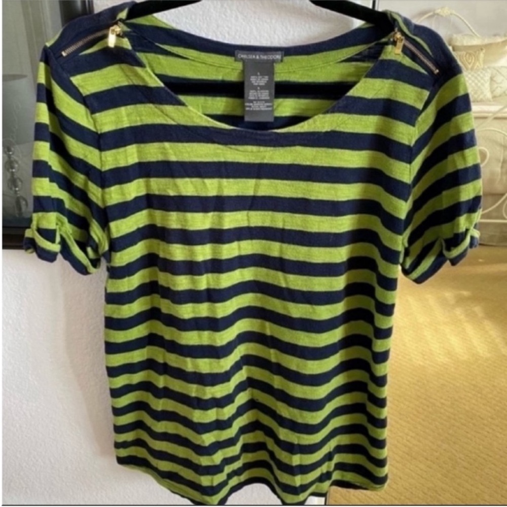 Women's Green and Navy Striped Short Sleeve Top Size Large